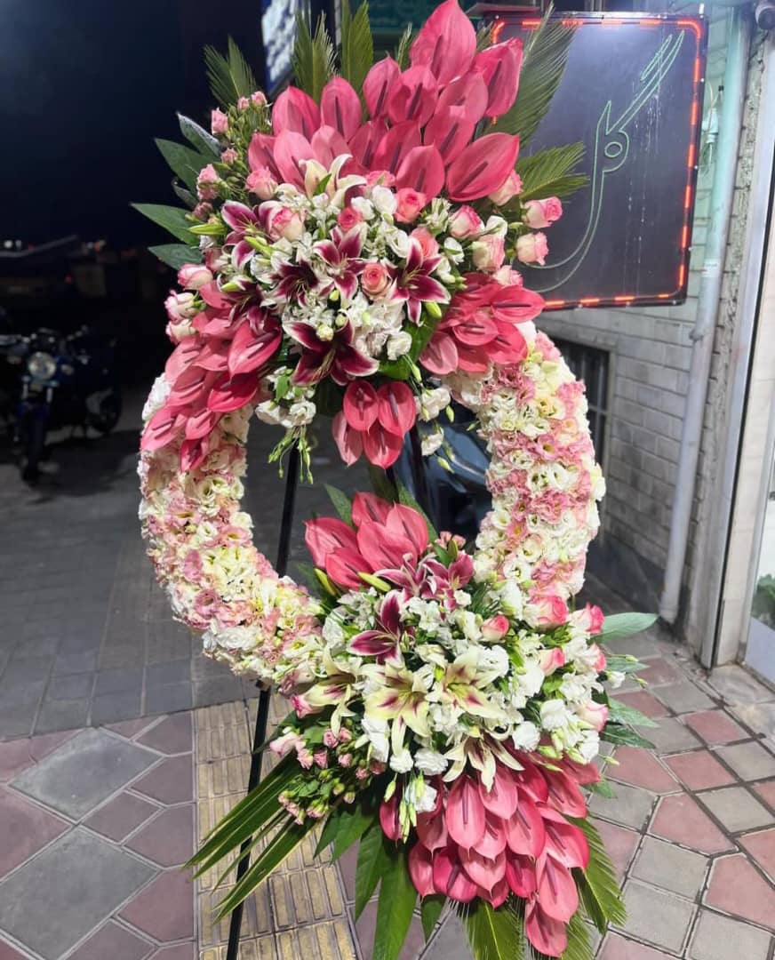 گل‌آرایی حرفه‌ای برای مراسم‌ها